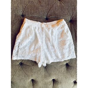 Hollister white lace high waisted shorts—pockets!!